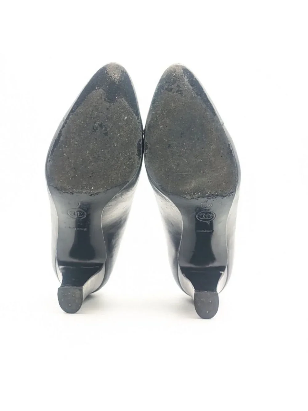 Chanel CC Logo Turnlock Pumps Black Leather Heels Shoes